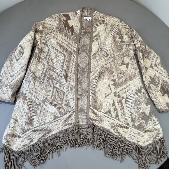 Lucky Brand Women’s L Cardigan Sweater Fringe Hem Aztec Boho Tan/Beige - Picture 5 of 9